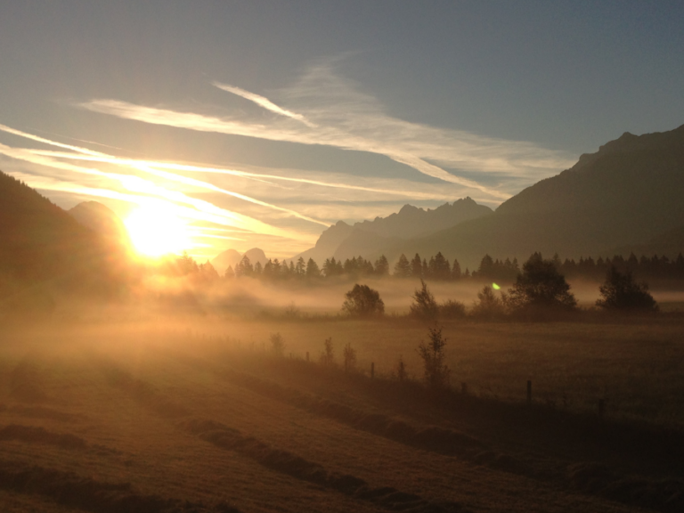 Sonnenaufgang im Gesäuse